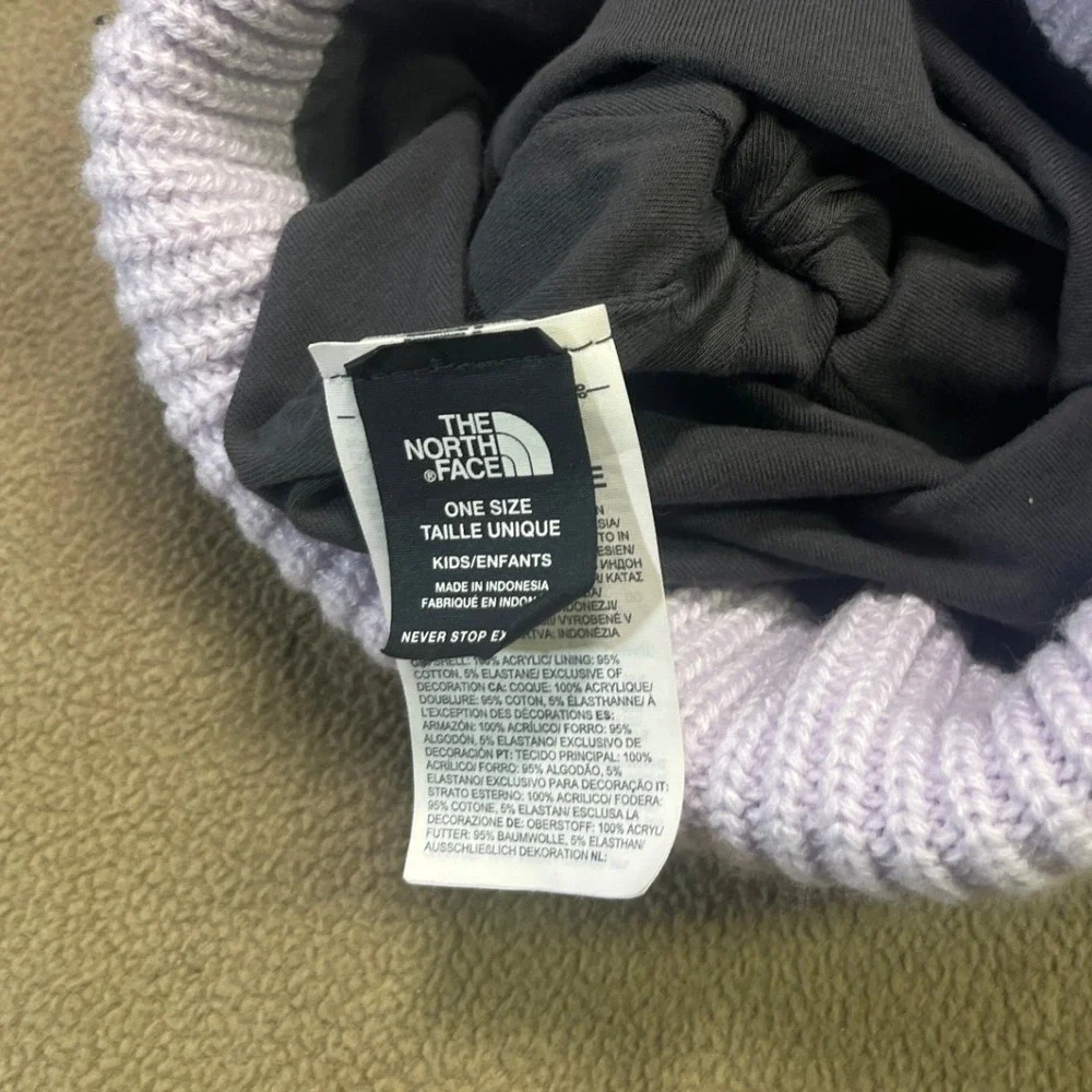 The North Face Kids Beanie Hat Lavender Purple Ribbed Knit Cuffed Logo‎ One Size